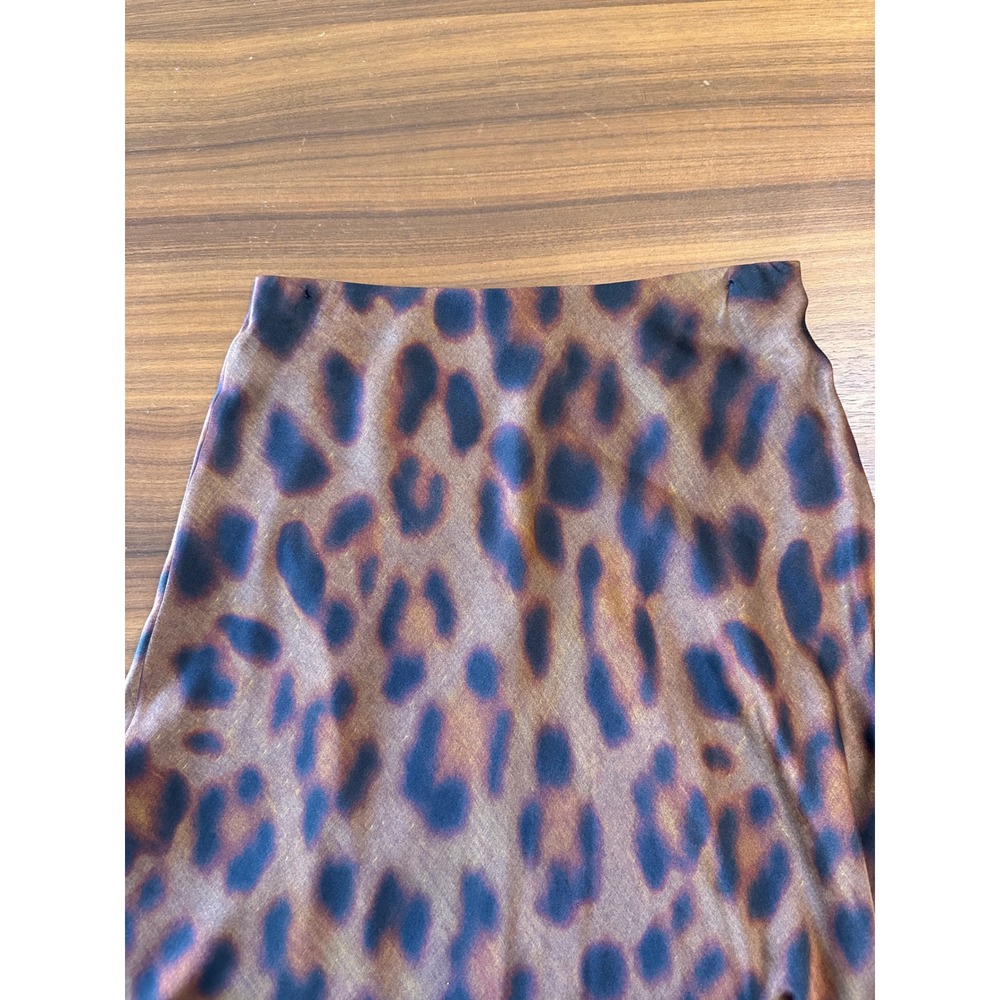 L'AGENCE Satin Animal Print Midi Skirt Small Brown Leopard Grunge Indie Sleaze - Picture 2 of 11